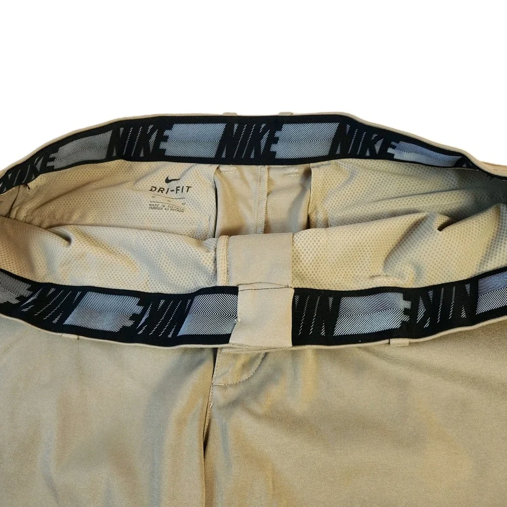 Nike Dri Fit Flex Shorts‎ Mens Size 40 Beige Standard Fit Golf Casual Preppy